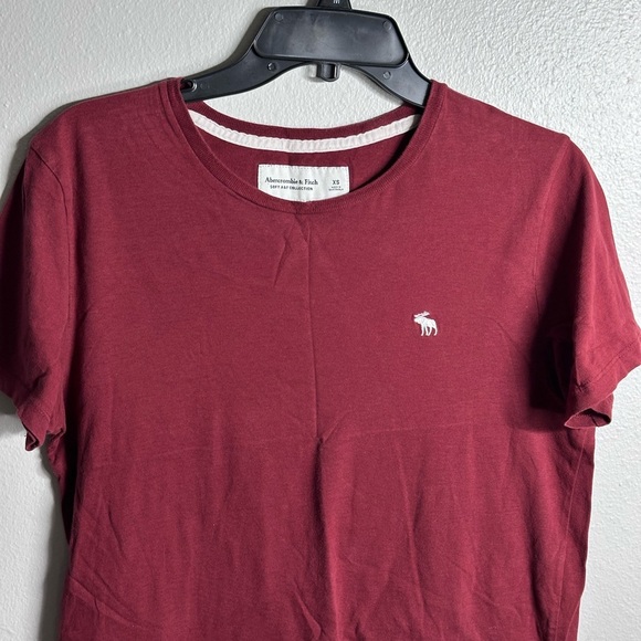 Abercrombie‎ & Fitch Men Soft A&F Collection Red T-shirt Size XS. - Picture 2 of 7